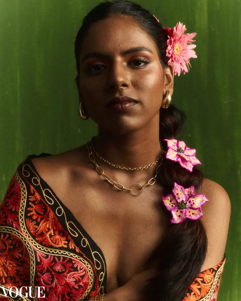 Colour & portraiture — photograph 2, Studio Echoes